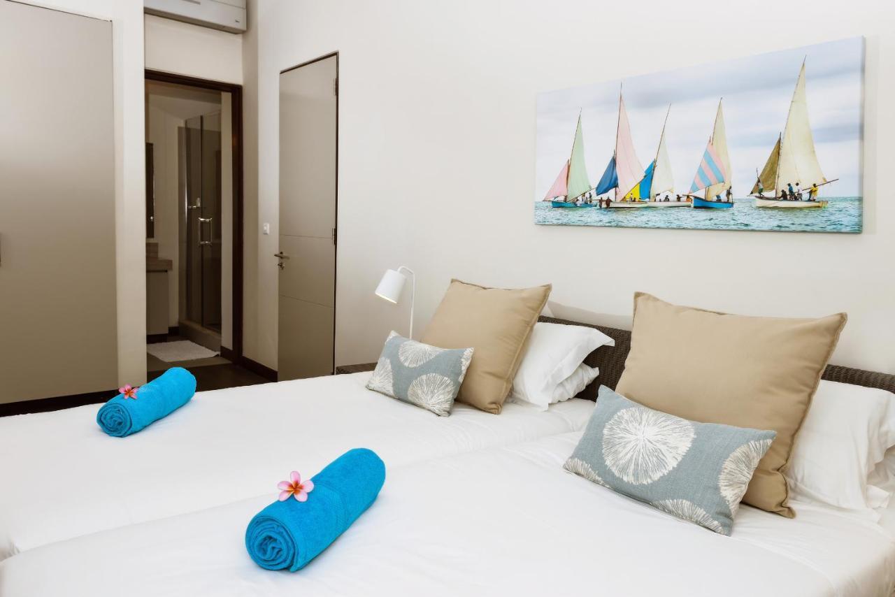 Esplanade By Horizon Holidays Tamarin Exterior photo